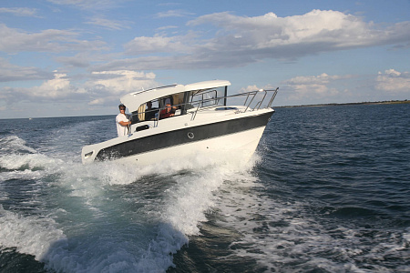 Катер Parker 770 Weekend